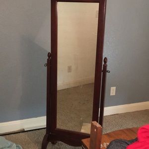 wood mirror. clean with minimum scratches